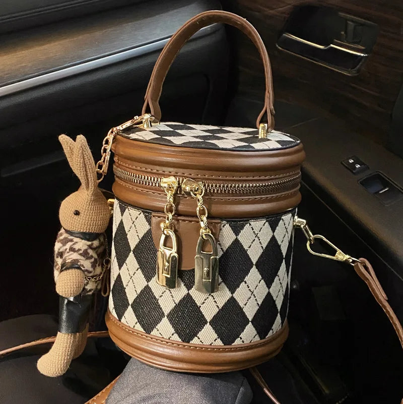 Plaid Bucket Shoulder Bag 